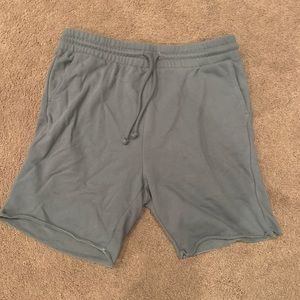 Brand: H & M Size: Large